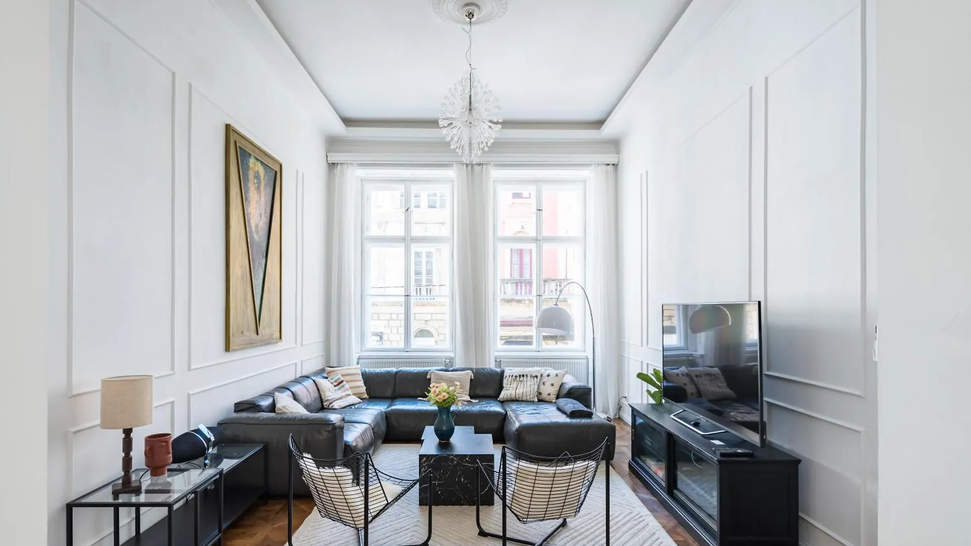 4Br Artdeco Elegance With Sauna 布达佩斯