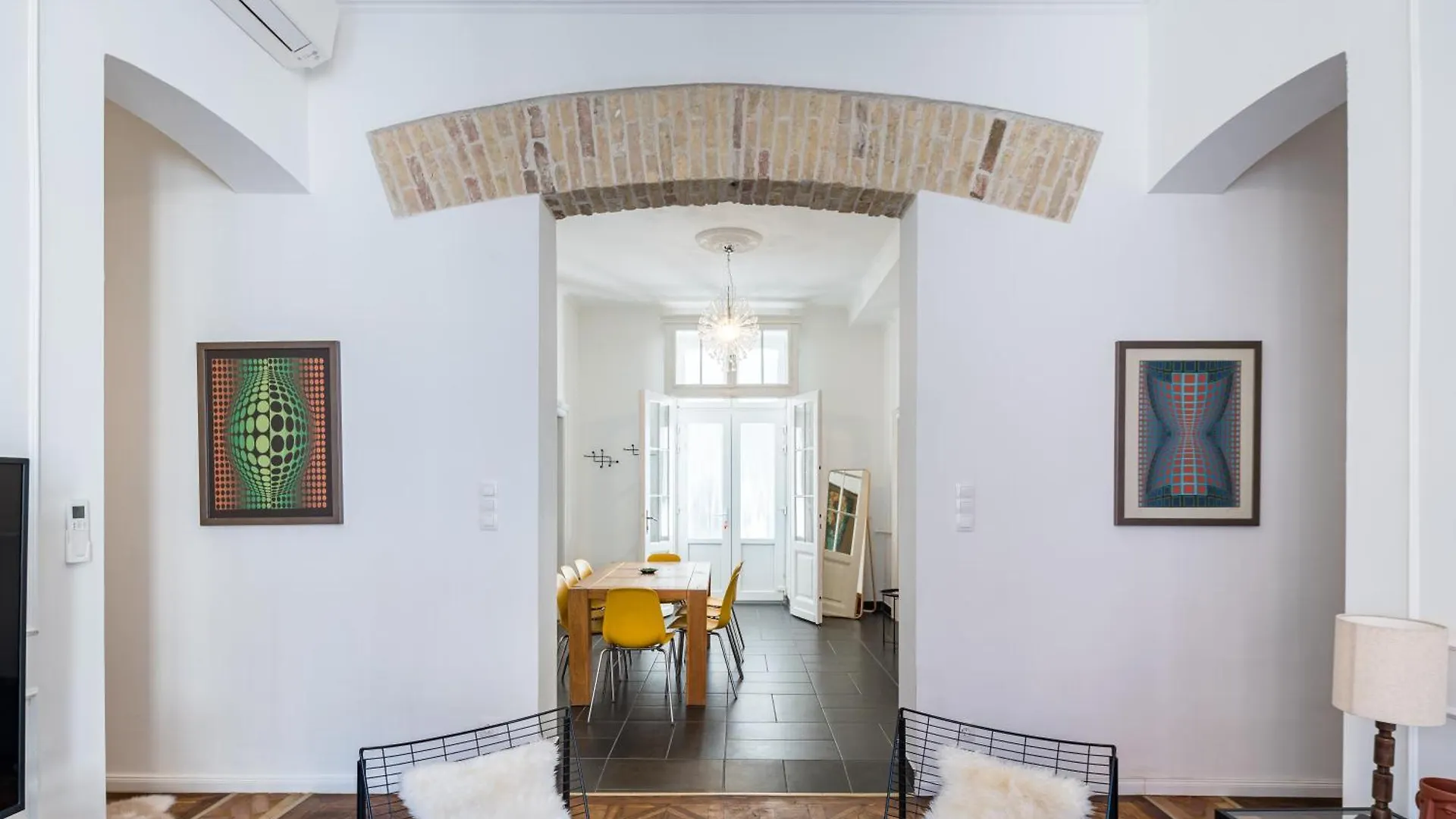 דירה בודפשט 4Br Artdeco Elegance With Sauna הונגריה